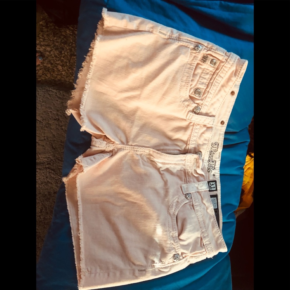 Miss me peach/light pink jean shorts